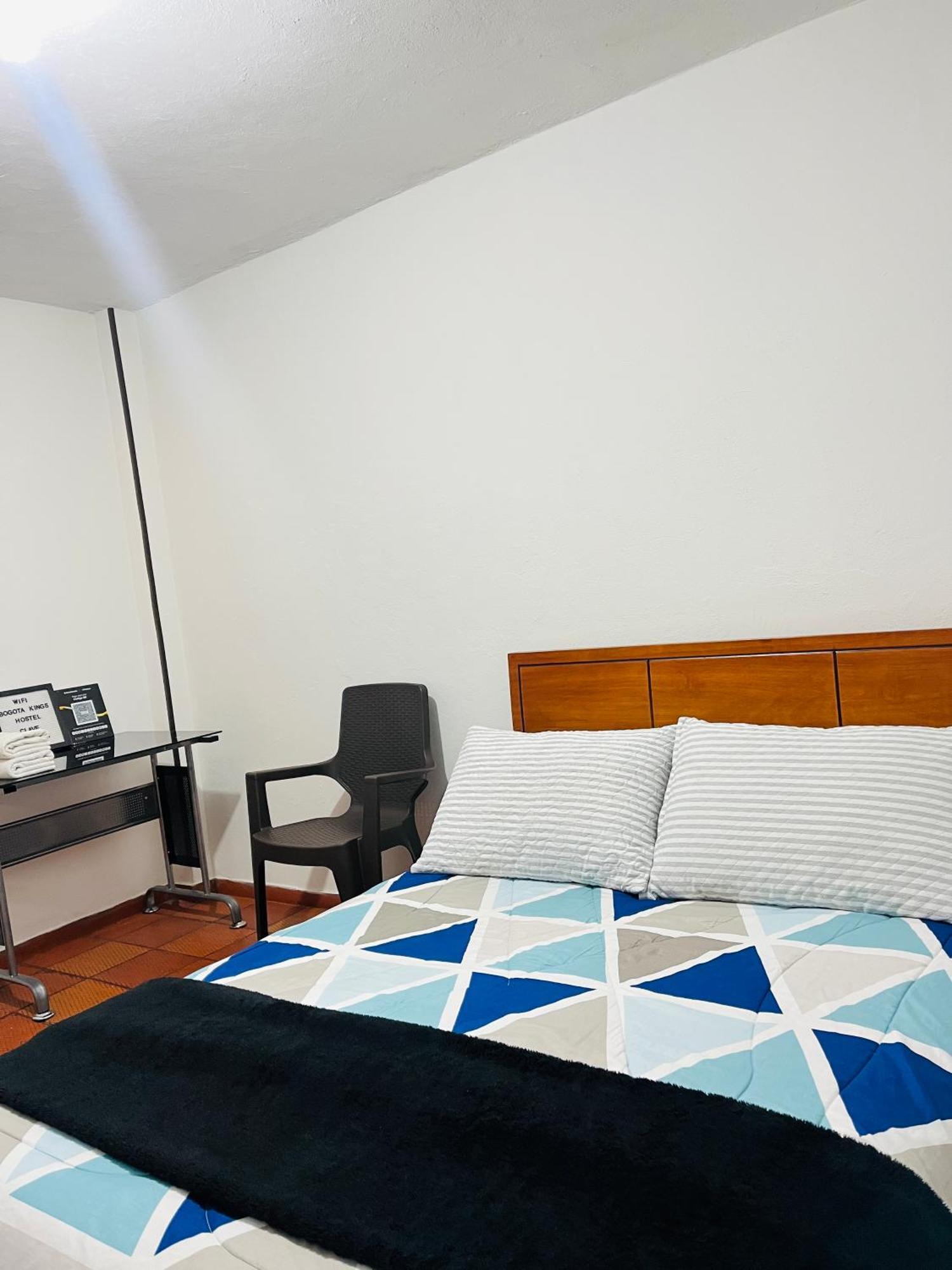 Отель Bogota Kings 101 Экстерьер фото